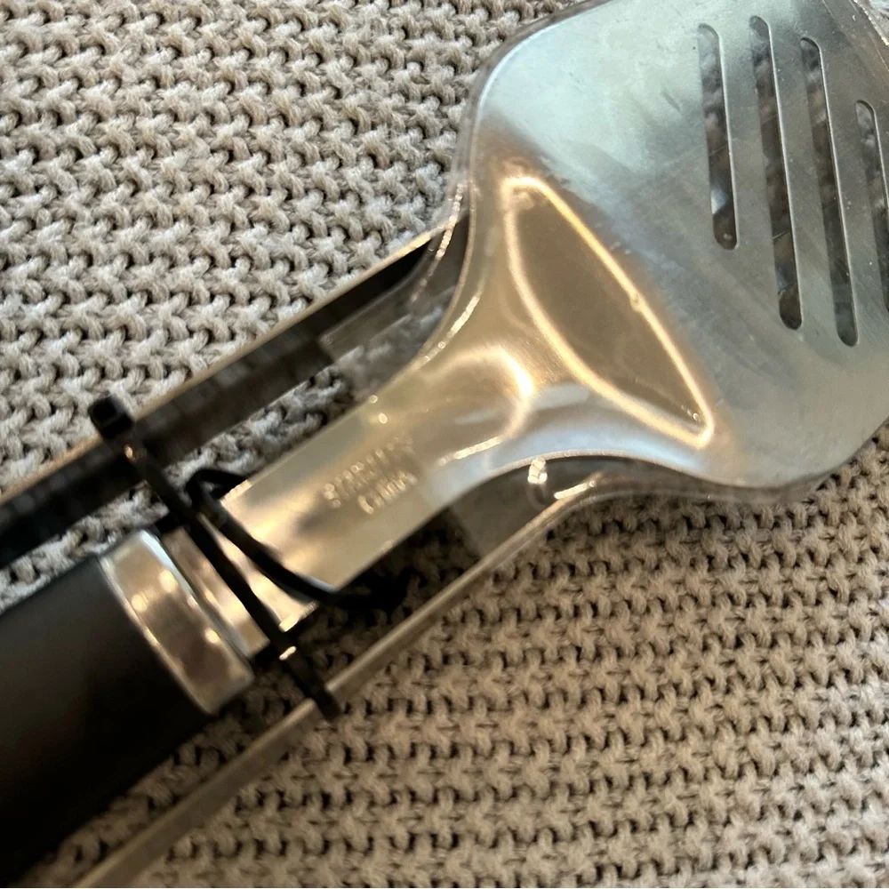 3/$20 4PC Stainless steel grill set NWOT